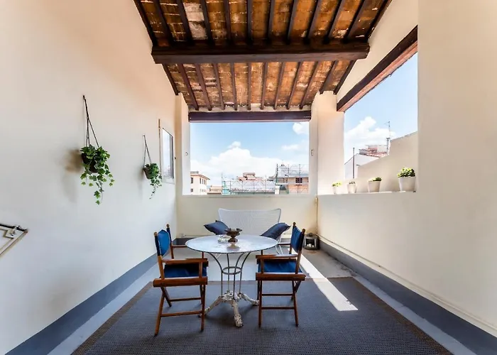 La Loggia Loves Apartment