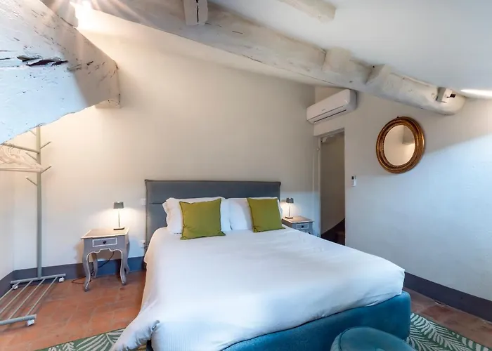 La Loggia Loves Apartment