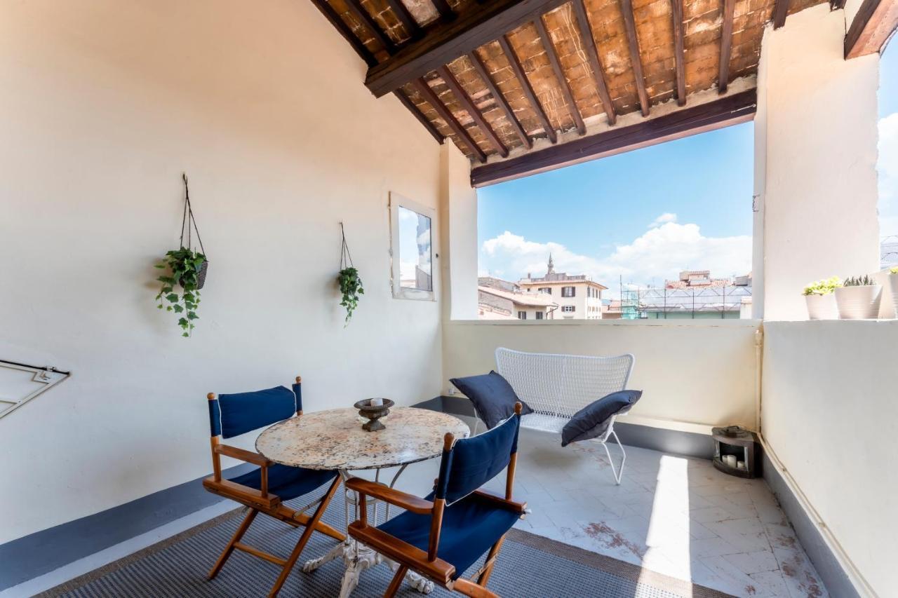 La Loggia Loves * Firenze